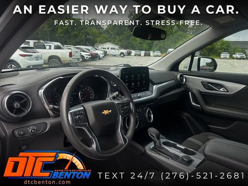 Used 2023 Chevrolet Blazer LT FWD image 10