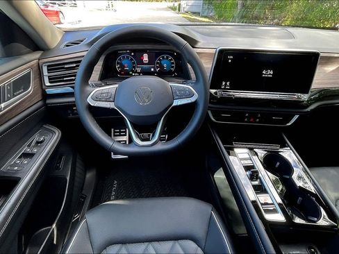 New 2026 Volkswagen Atlas SEL Premium R-Line AWD/4WD image 19