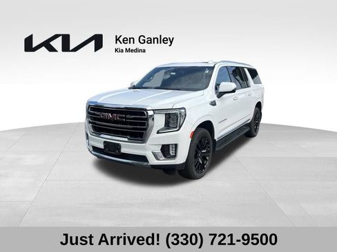 Used 2021 GMC Yukon XL SLT w/ SLT Premium Package AWD/4WD image 1