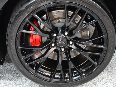 Used 2019 Chevrolet Corvette Z06 RWD image 20
