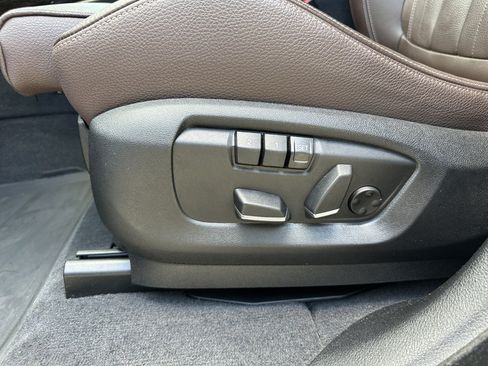Used 2018 BMW X5 xDrive50i AWD/4WD image 55