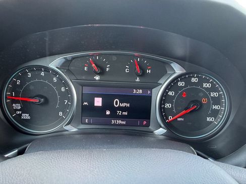 Used 2022 Chevrolet Equinox LT AWD/4WD image 13