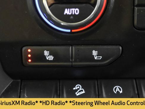 Used 2021 Chevrolet Silverado 1500 LT Trail Boss w/ Convenience Package II AWD/4WD image 11