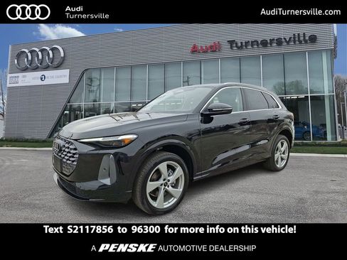 New 2025 Audi Q5 Premium Plus image 1