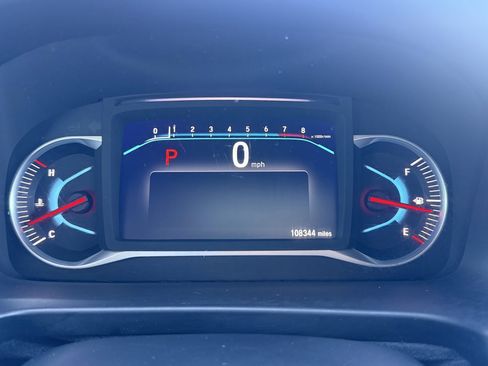 Used 2019 Honda Pilot LX image 33