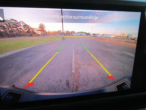 Used 2024 Jeep Gladiator Willys image 48