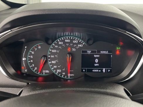 Used 2019 Chevrolet Trax LT w/ LT Convenience Package image 39