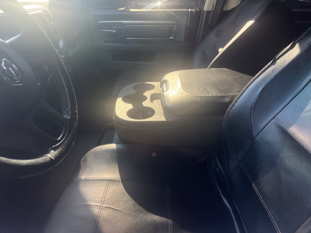Used 2017 RAM 1500 Big Horn AWD/4WD image 9