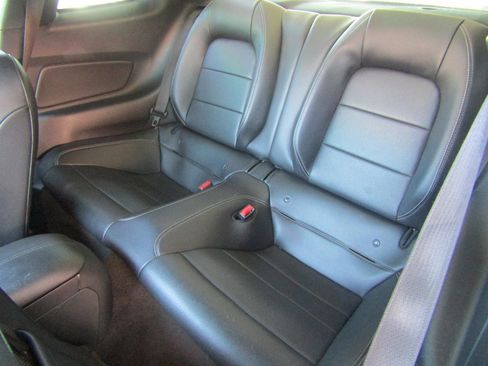Used 2016 Ford Mustang GT Premium w/ Equipment Group 401A RWD image 9