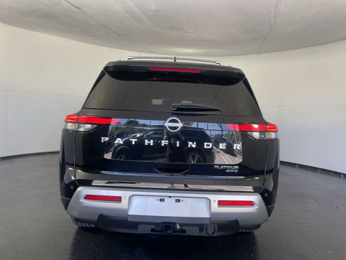 Certified 2024 Nissan Pathfinder Platinum w/ Cargo Package image 7
