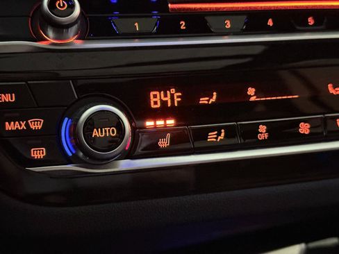 Used 2019 BMW X3 xDrive30i w/ Driving Assistance Package image 36