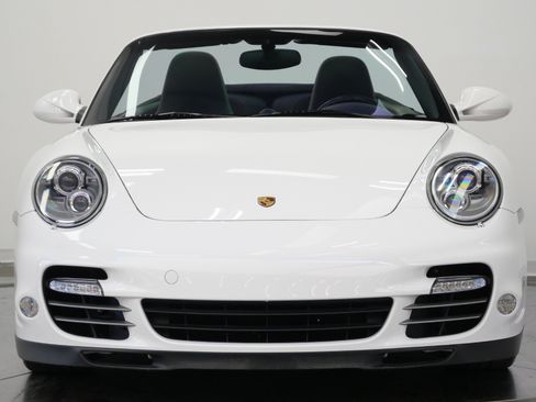 Used 2012 Porsche 911 Turbo S AWD/4WD image 4