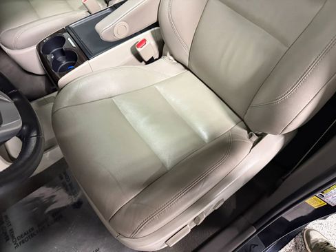 Used 2020 Toyota Sienna XLE FWD image 18