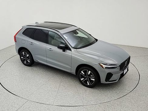 New 2027 Volvo XC60 B5 Core AWD/4WD image 15