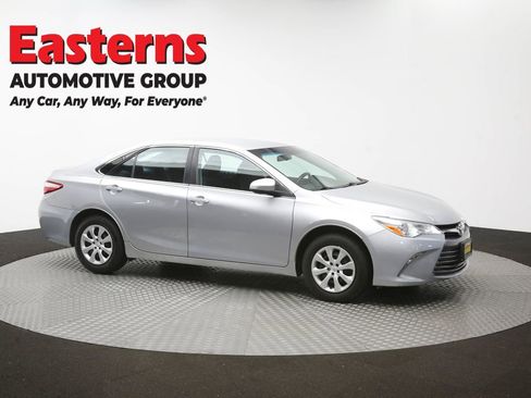 Used 2017 Toyota Camry LE FWD image 46