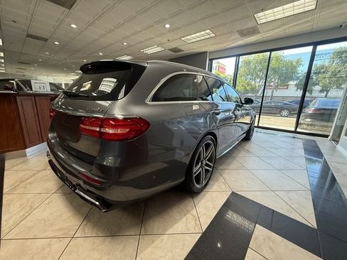 Used 2018 Mercedes-Benz E 63 AMG S image 4
