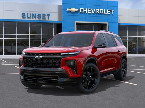 New 2026 Chevrolet Traverse RS w/ LPO, Floor Liner Package FWD image 6