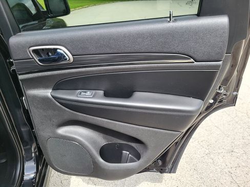 Used 2019 Jeep Grand Cherokee Limited X AWD/4WD image 27