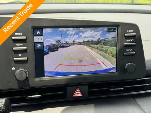 Certified 2025 Hyundai Elantra Sport image 3