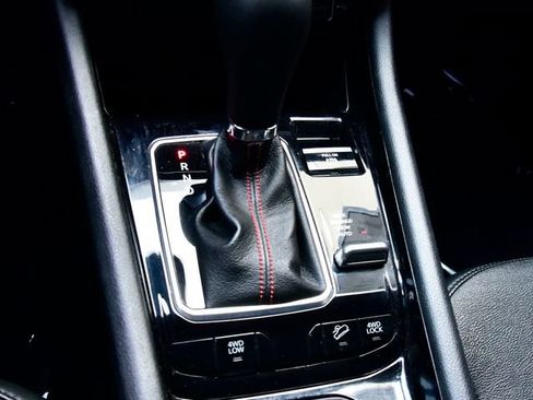 Used 2023 Jeep Compass Trailhawk w/ Trailhawk Convenience Group image 23