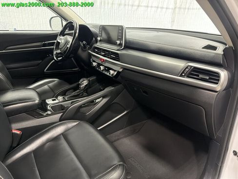 Used 2021 Kia Telluride LX AWD/4WD image 5