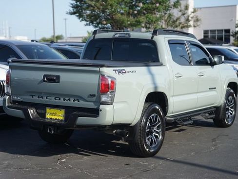 Used 2023 Toyota Tacoma TRD Sport w/ Technology Package RWD image 6