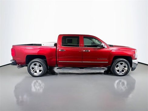 Used 2018 Chevrolet Silverado 1500 LTZ image 8