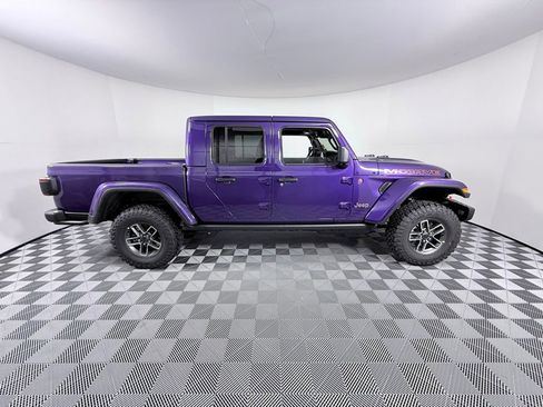 New 2026 Jeep Gladiator Mojave image 8