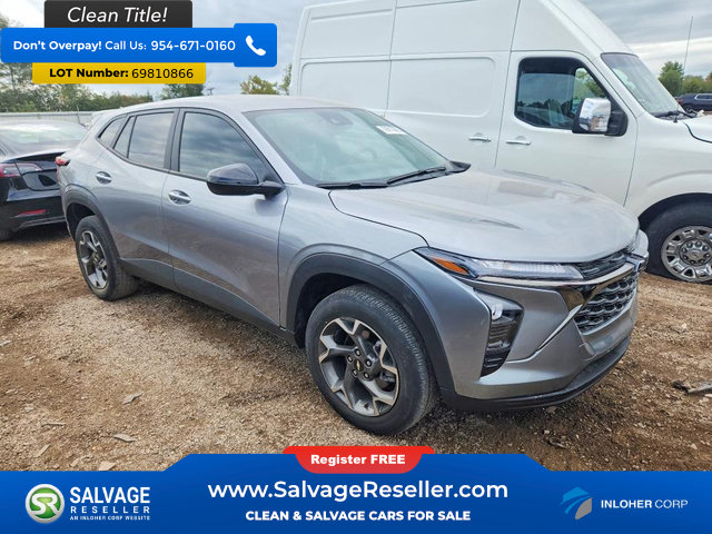 Used 2026 Chevrolet Trax RS FWD image 5