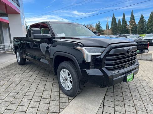 New 2026 Toyota Tundra SR5 AWD/4WD image 7