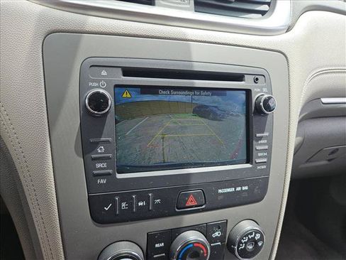 Used 2016 Chevrolet Traverse LS FWD image 21