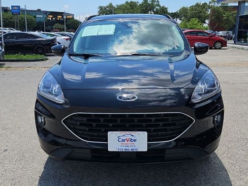 Used 2022 Ford Escape SEL w/ SEL Stealth AWD Package image 2
