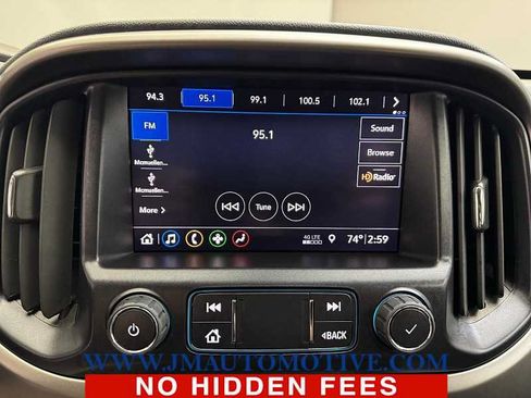Used 2022 Chevrolet Colorado Z71 w/ Safety Package AWD/4WD image 22