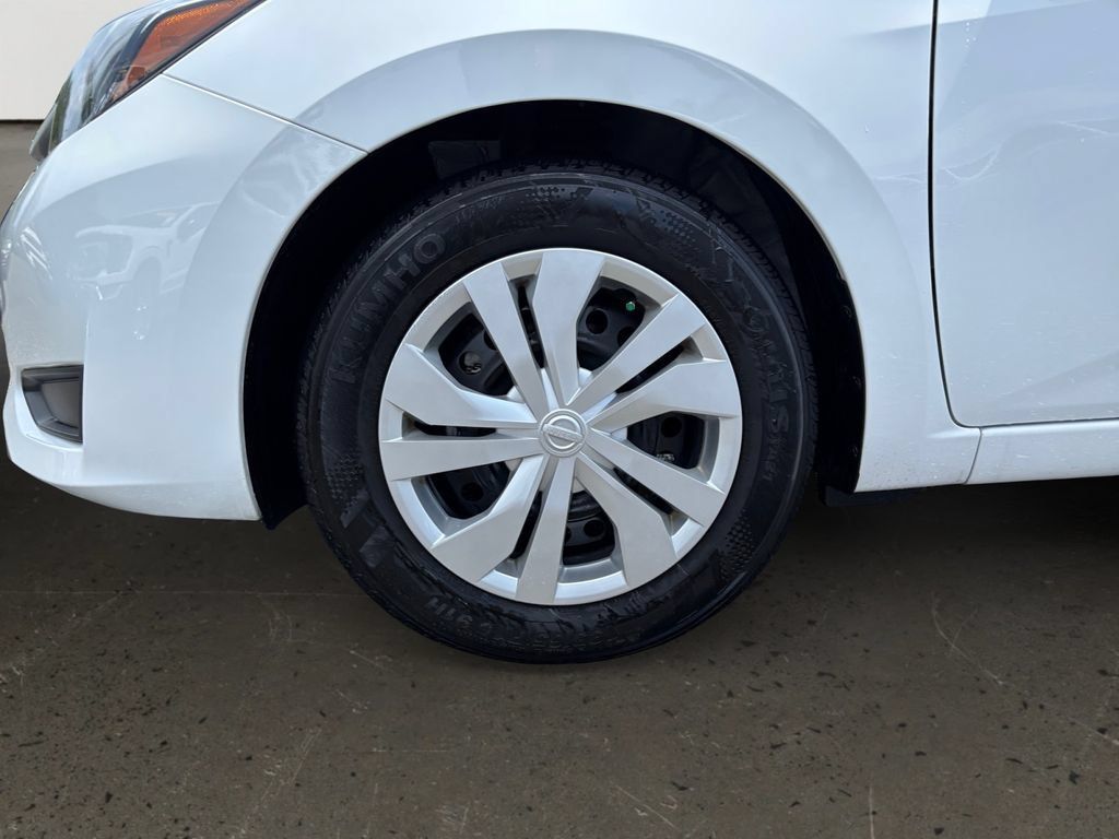 Used 2025 Nissan Versa S w/ Trunk Package FWD image 10