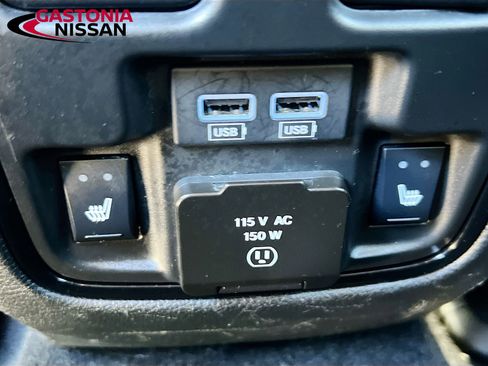 Used 2024 Dodge Durango GT image 34