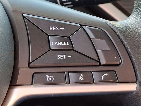 Used 2023 Nissan Altima 2.5 SV FWD image 22