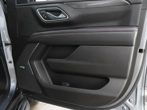 Used 2021 Chevrolet Tahoe RST w/ Luxury Package AWD/4WD image 9