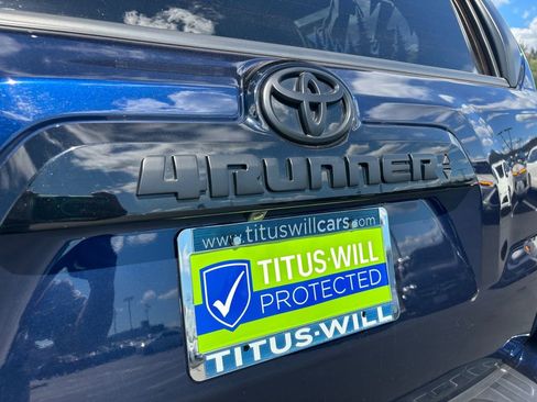 Used 2020 Toyota 4Runner Venture image 31