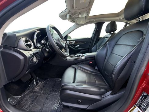 Used 2017 Mercedes-Benz C 300 4MATIC Sedan w/ Premium 3 Package image 8