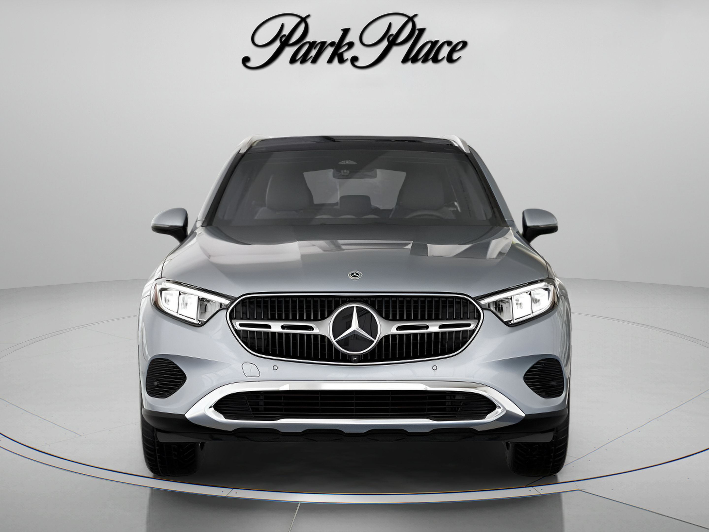 Used 2026 Mercedes-Benz GLC 300 4MATIC image 36