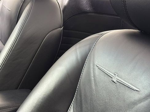 Used 2003 Ford Thunderbird image 36