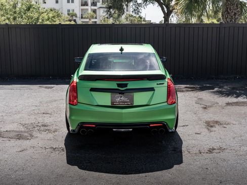 Used 2019 Cadillac CTS V w/ Luxury Package RWD image 28