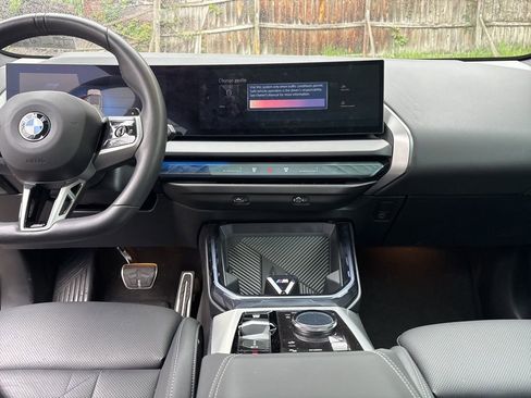 Used 2025 BMW X3 xDrive30i AWD/4WD image 8