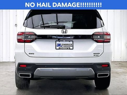New 2026 Honda Pilot Touring image 4