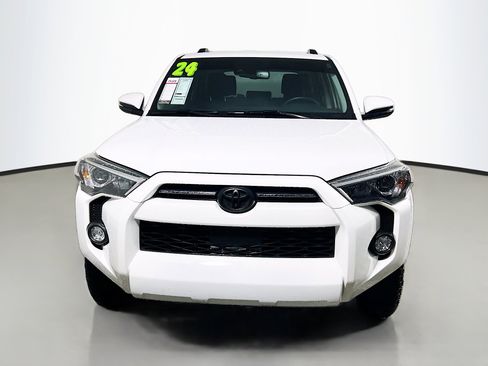 Used 2024 Toyota 4Runner SR5 Premium RWD image 11
