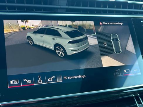 New 2025 Audi Q8 Premium image 23