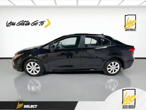 Used 2024 Toyota Corolla LE FWD image 8