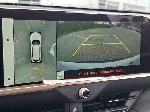 New 2026 Toyota Crown Signia AWD/4WD image 19