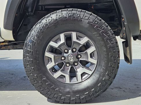 Used 2021 Toyota Tacoma TRD Off-Road w/ Technology Package image 29