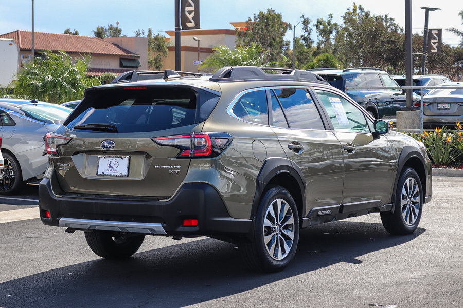 Used 2024 Subaru Outback Limited XT AWD/4WD image 5